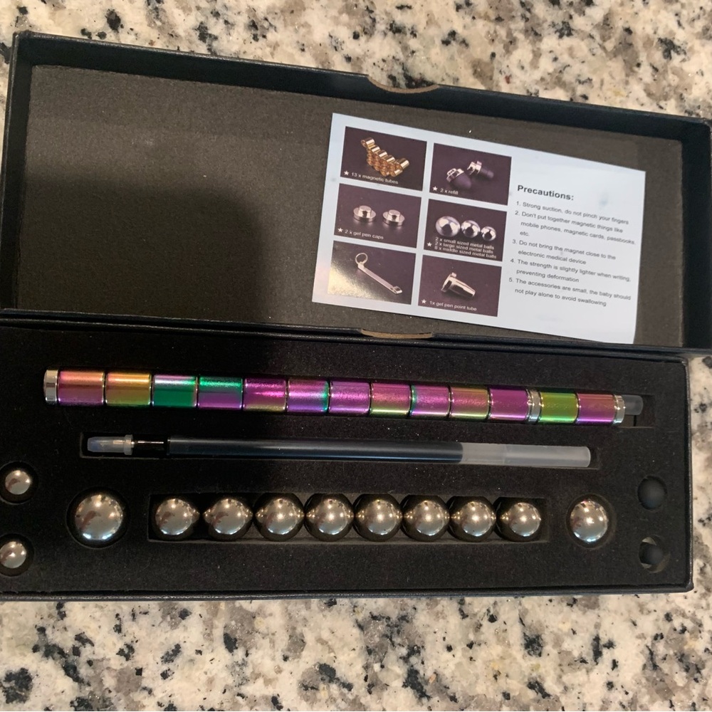 New fidget pen multicolor